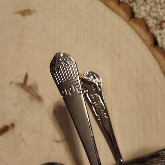 Lefard Stainless Steel Spoon Design Napkin Holder - Picture 5 of 10